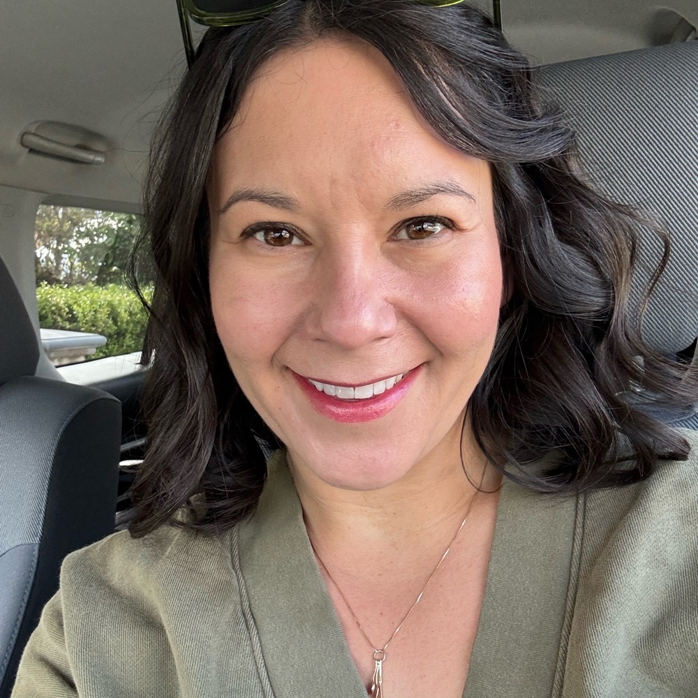 Meet your Posher, Alyssa
